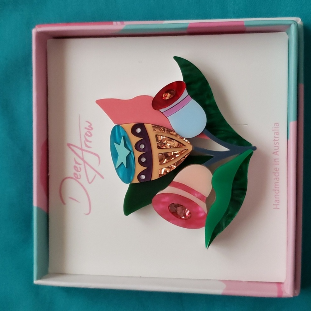Deer Arrow Gum Nuts brooch. Australian floral. New in box. 60 made.